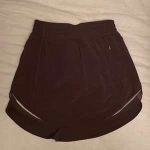 Lululemon Black Skirt - Size 4 - Hotty Hot